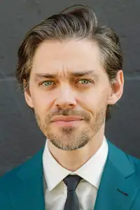 Tom Payne